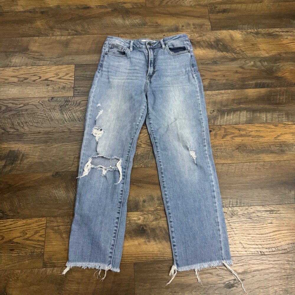 Hidden Jeans Women Size 28 Medium Wash Distressed Raw Hem Straight Crop Denim